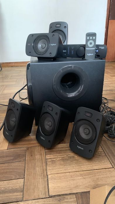 Sistema de som (Colunas+SUB) Logitech THX z906