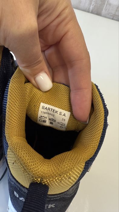 Зимові чобітки Bartek 25 р. 16,3 см, Утеплені черевики, зимові ботінки