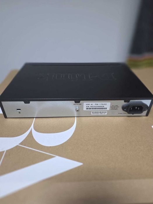 D-Link - Switch Ethernet 20-Port Gigabit