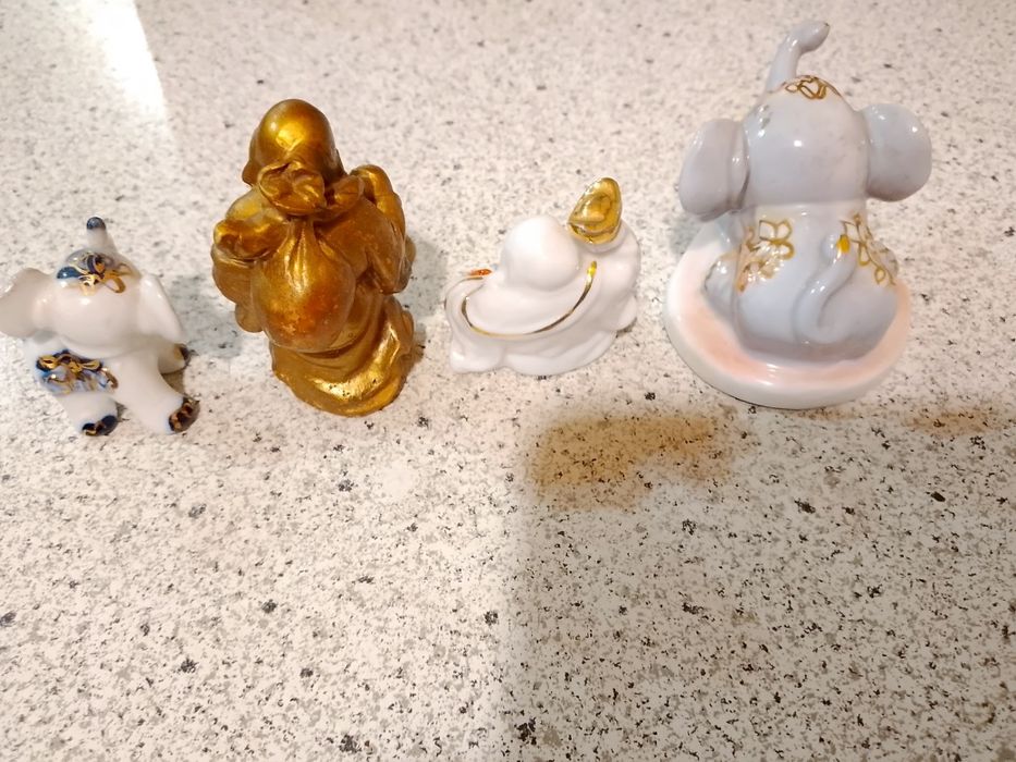 Статуэтки разные