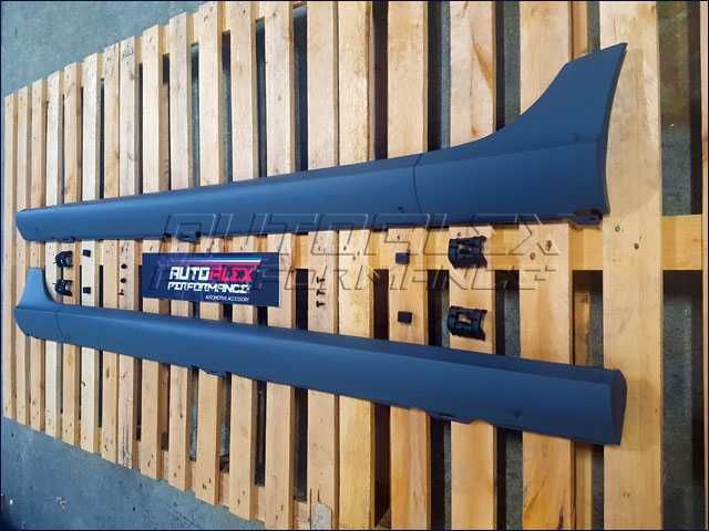 Embaladeiras Laterais GTI VW Golf V  AAP20753