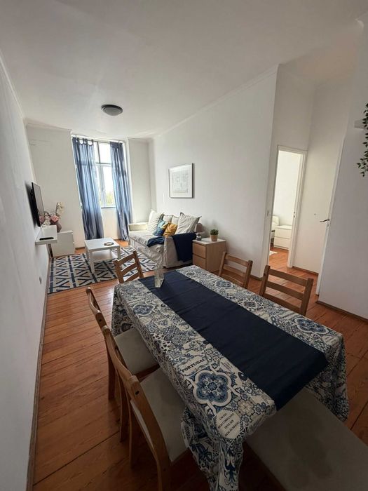Vende-se T2 Renovado/Mobilado -Tejo Lisboa- Entre Baixa e Cais do Sodré