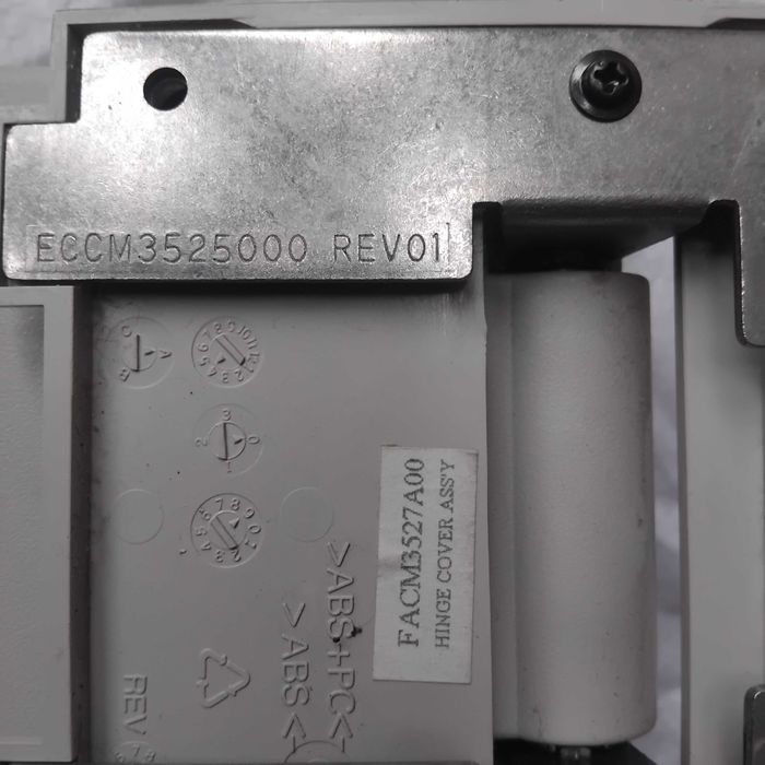 Ніжка монітора..