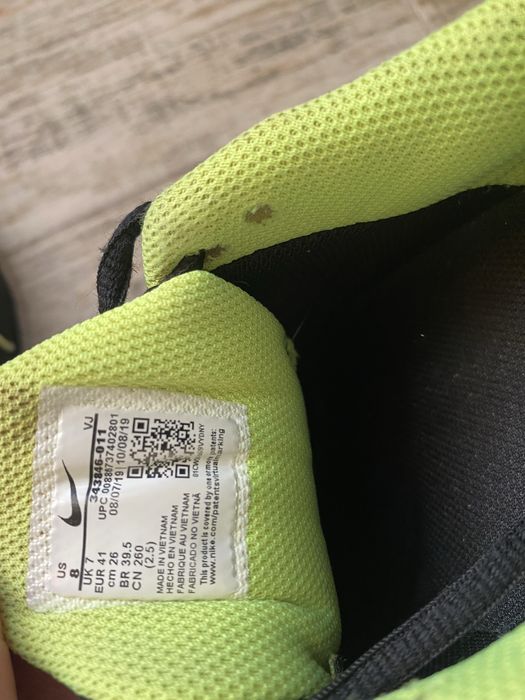 Кросівки чоловічі для роботи 41р26см Nike Air Max Torch4 originaj