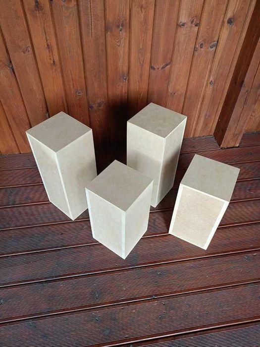 Postumenty dekoracyjne