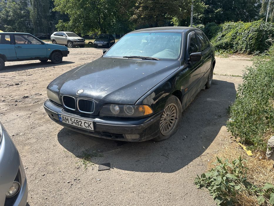 Бмв е39 1998 год 2,0 газ бензин переоформлен