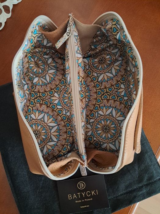 Elegancka skórzana kosmetyczka Batycki
