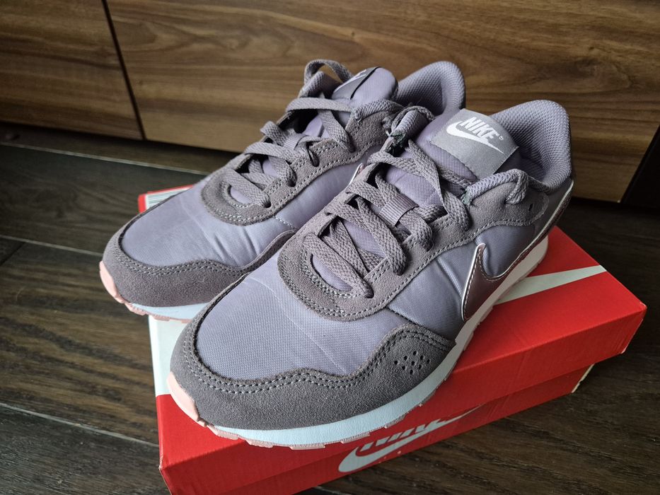 sneakersy Nike MD Valiant 38 nowe