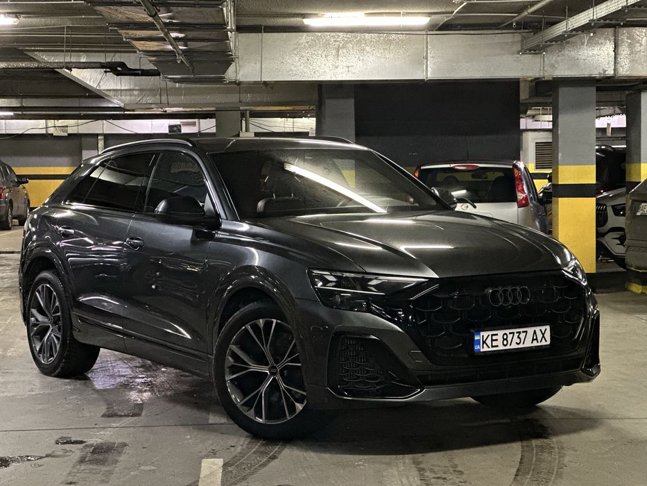 Продам Audi SQ8 2023