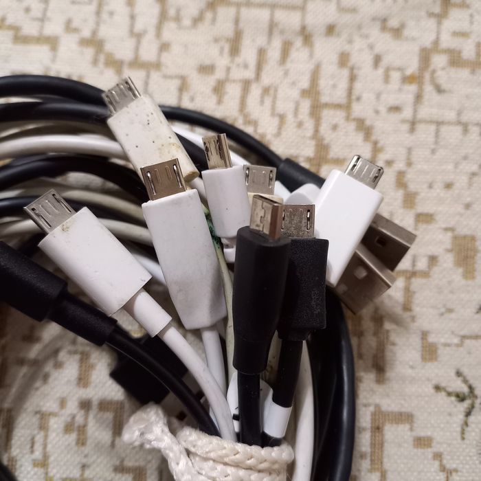 Адаптер питания зарядное устройство