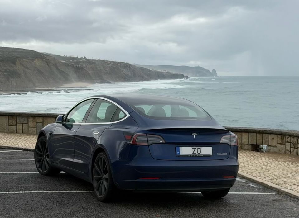 Tesla Model 3 Performance