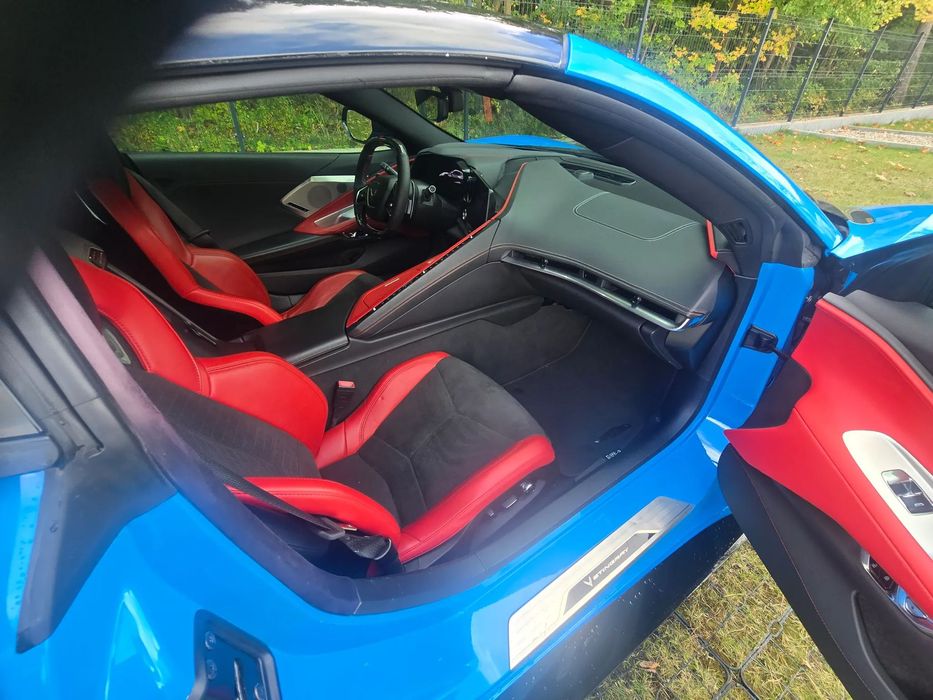 Chevrolet Corvette Pakiet carbon  stan bdb zamiana