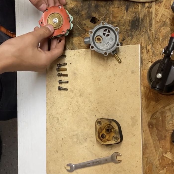 - Regeneracja Pompy Paliwa Fiat 126p - Warszawa - Regeneracja Części Do Fiat 126p - Gaźnik, Alternator, Rozrusznik I Wiele Innych -