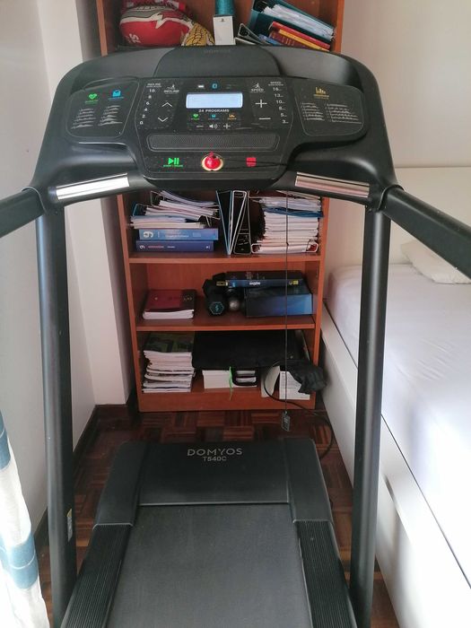 Passadeira Corrida DOMYOS T540C (Dobrável) - Pouco Utilizado
