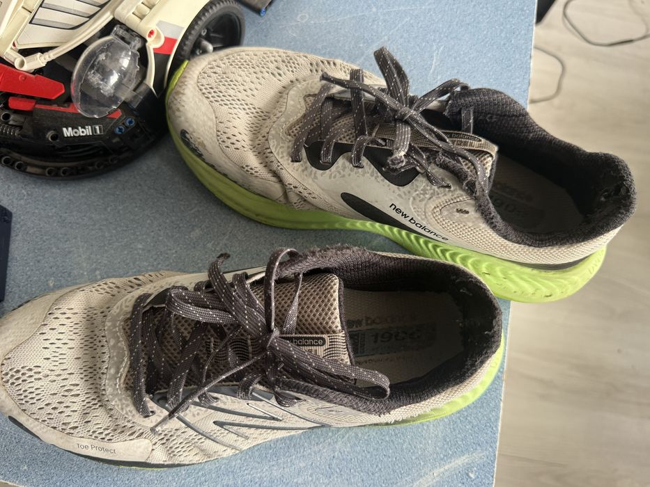 New balans кроссовки