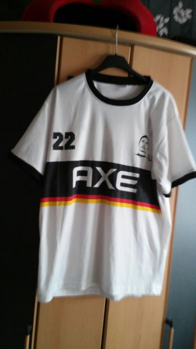 Sportowa Koszulka Kuraniy