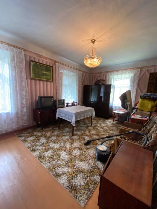 В продаже дом 4-х комнатный, р-н площади Мира