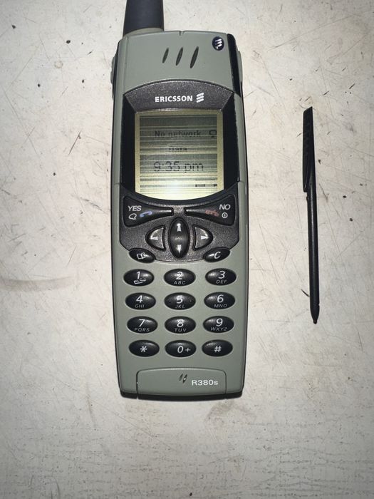 Смартфон Ericsson r380 s