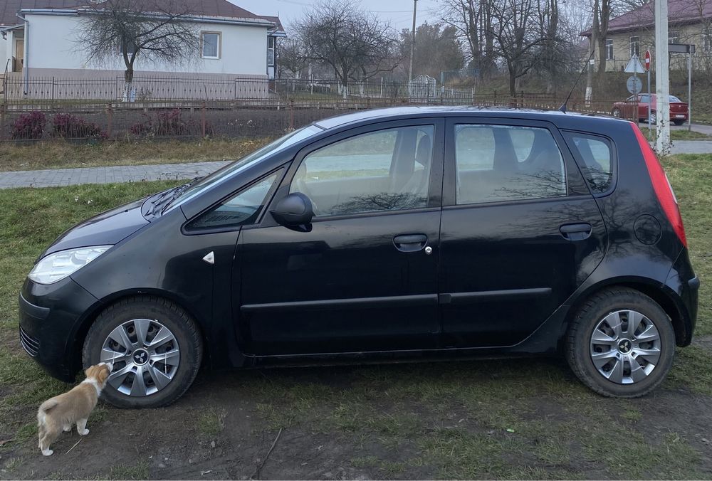 Mitsubishi Colt, 1.1 бензин, економний міський хетчбек
