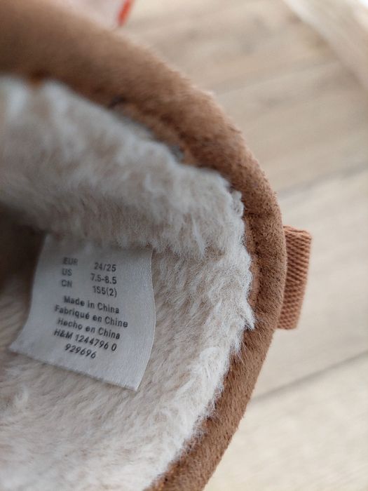 Уггі дитячі від H&M,розмір 24/25