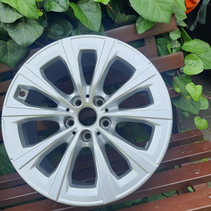 Felga 17cali 5x112 7.5j et30 oryginal BMW G30 G31 Ładna
