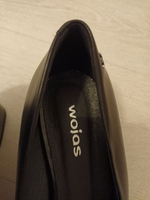 Piękne jak nowe czolenka Wojas rozmiar 40 na niskim obcasie