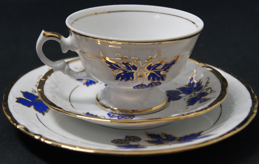 Trio Stara Porcelana filiżanka Chodzież