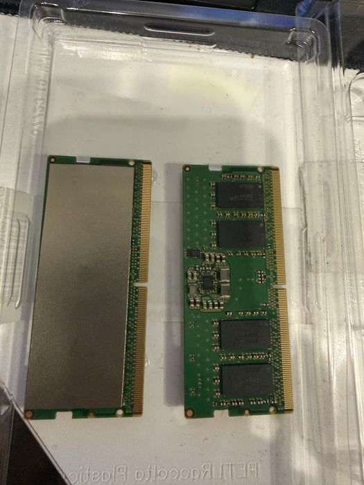 Оперативна памʼять 8 гб 2 плажки DDR5-4800 МГц