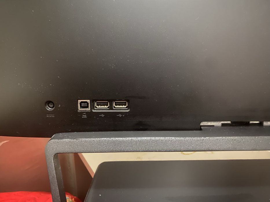 HP Omen W9S97AA 32" QHD 165Hz - Monitor Gaming LED
