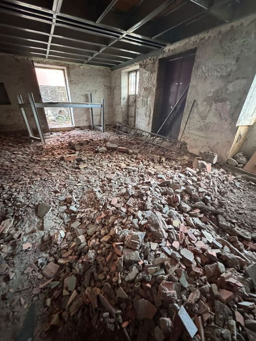 Demolições e recolhas de entulhos