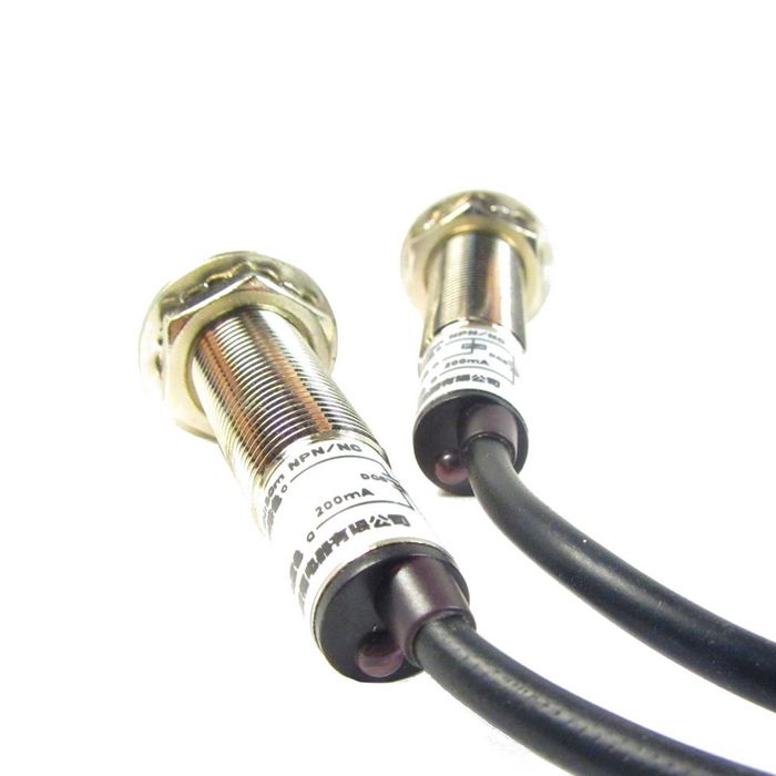 Оптичний лазерний датчик положення BF-M12JG-30N2-NPN-NC 20м