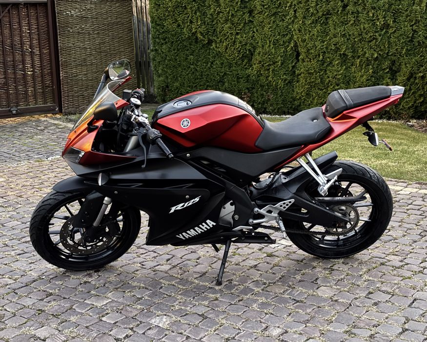 YAMAHA YZF 125, Kat. A1/B, Motocykl 125cm3! (RC DUKE CBR MT)