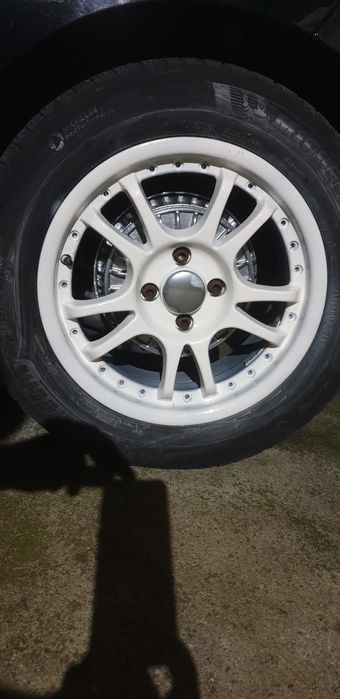 Jantes 15 4×100 ainda montadas