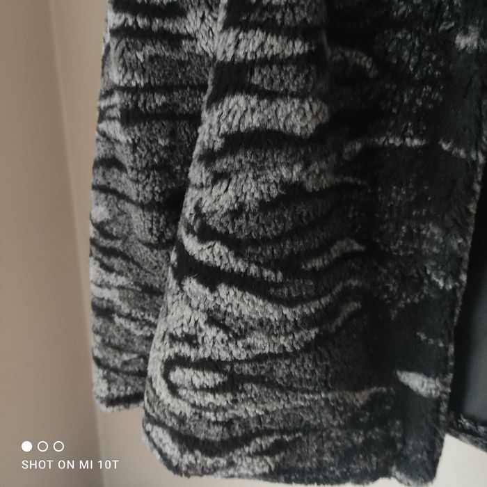 Futerko sztuczne Bonprix rozm. 44(xl)