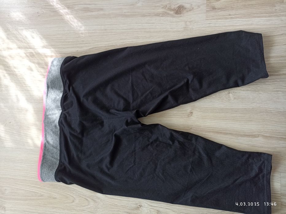 Legginsy sportowe Decathlon do kolan rozmiar S