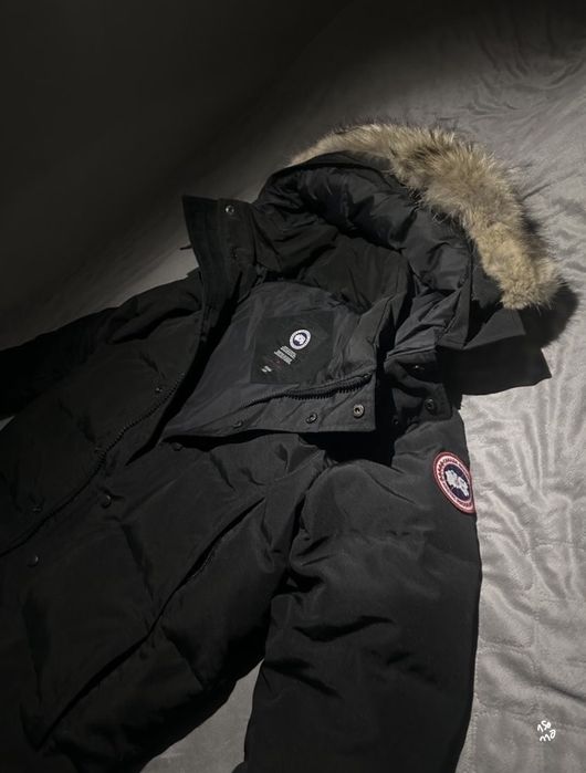 Casaco Canada Goose Preto.