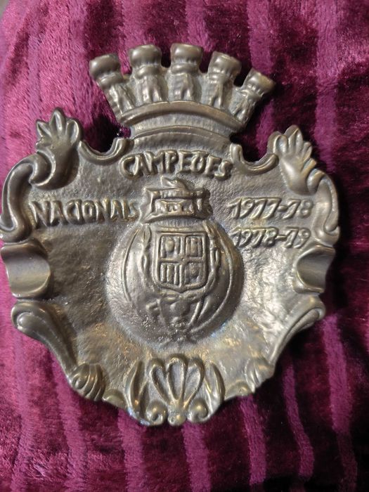 medalhas comemorativas do FCPorto em bronze