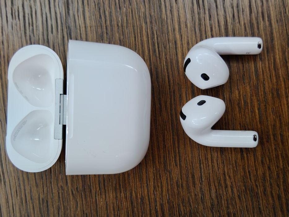 Słuchawki Air Pods 4