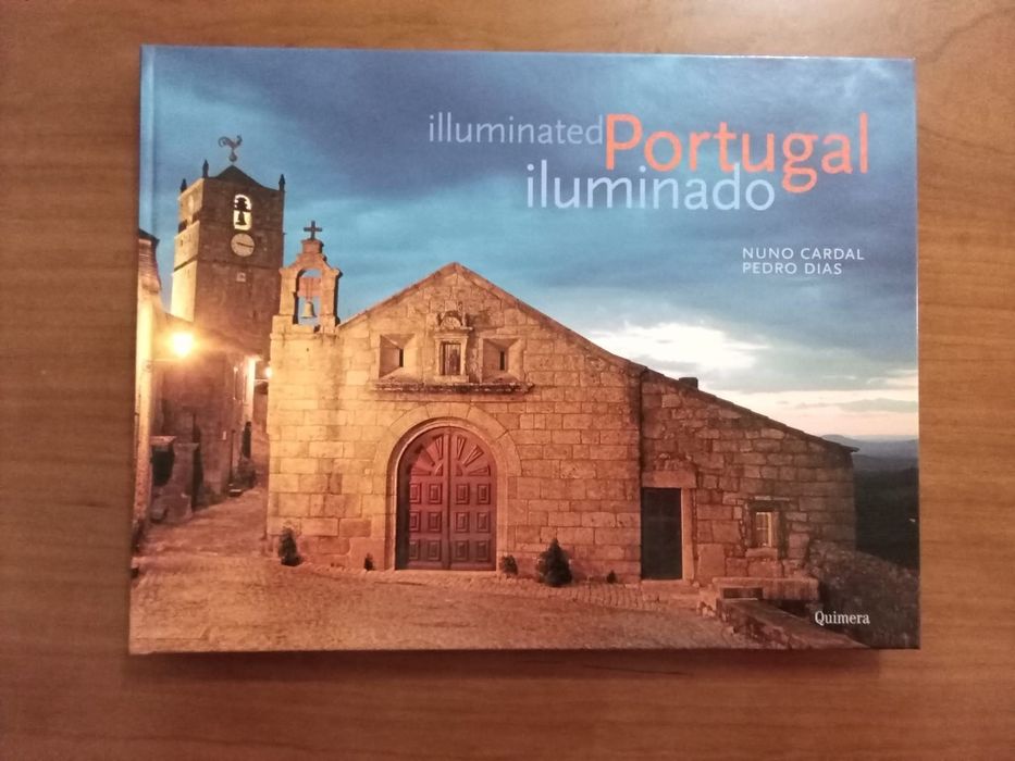 Illuminated PORTUGAL Iluminado