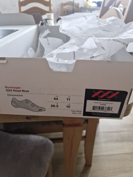 Bontrager XXX szosowe 44