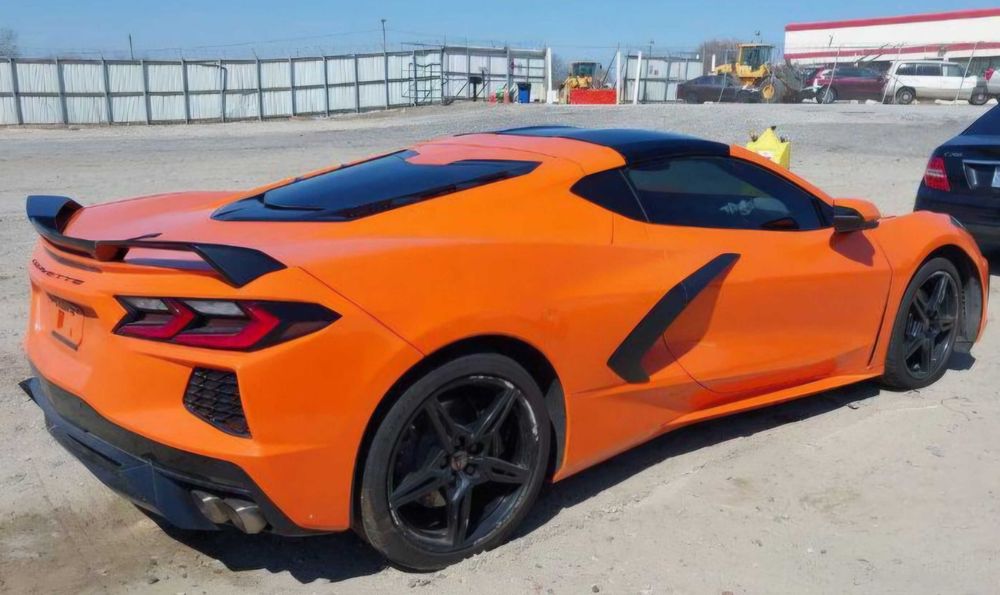 Chevrolet Corvette C8 1LT części