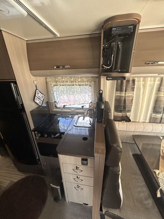 Autocaravana integral adria
