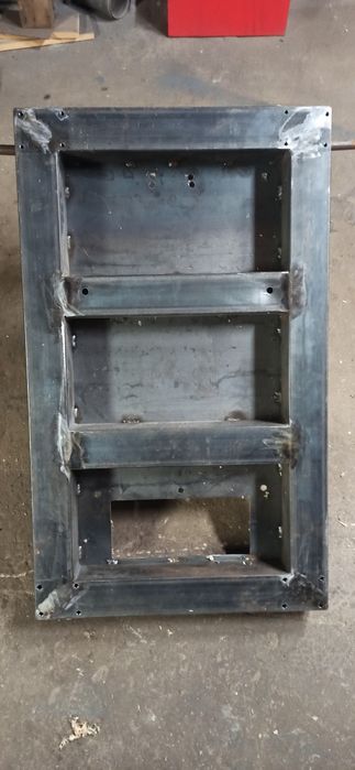 Podstawa rębaka/ paleciak za ciągnik