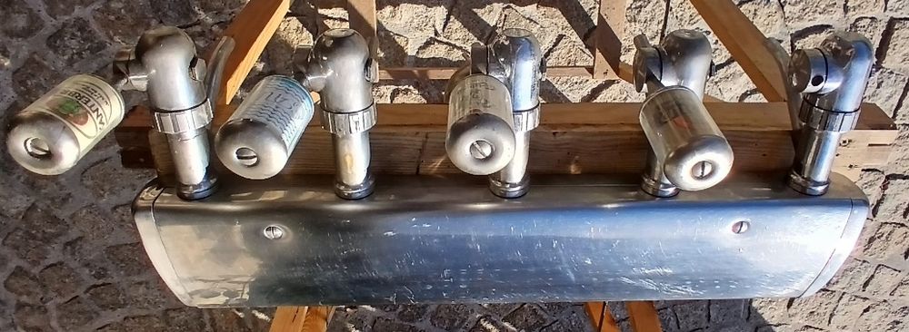 Torre de tirar cerveja,  em Inox, com 5 saídas