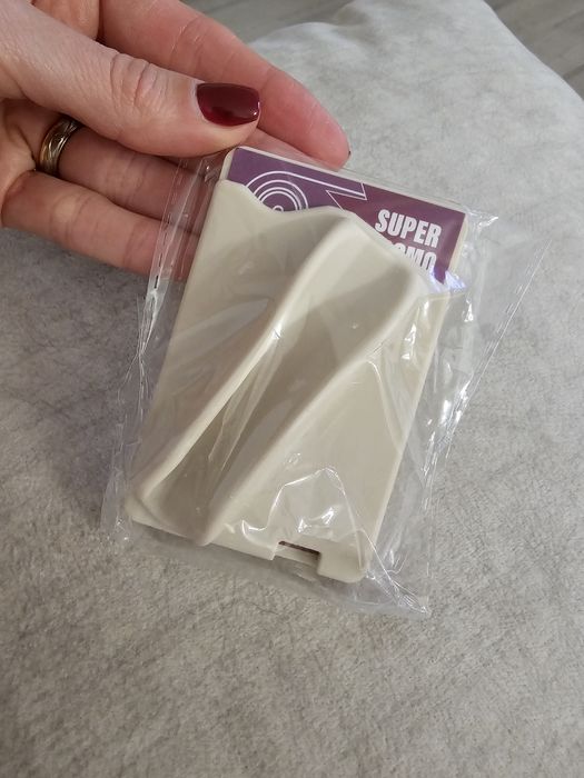 Porta-cartões Lip para Telemóvel Creme- Casa de las Carcasas