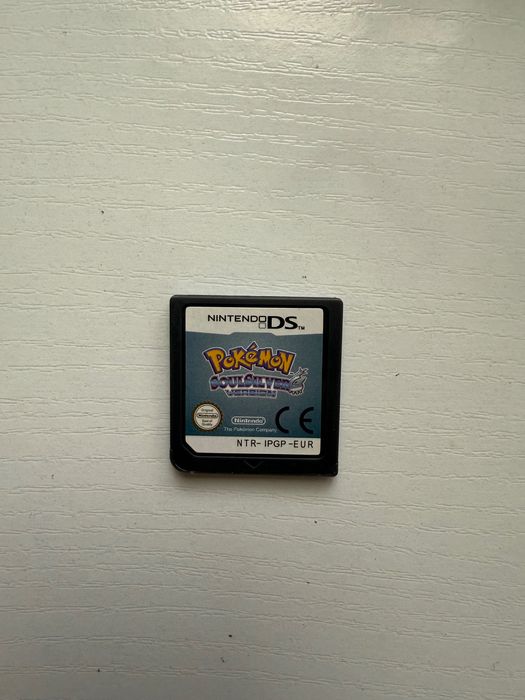 Pokémon Soulsilver Heartgold platinum Nintendo DS