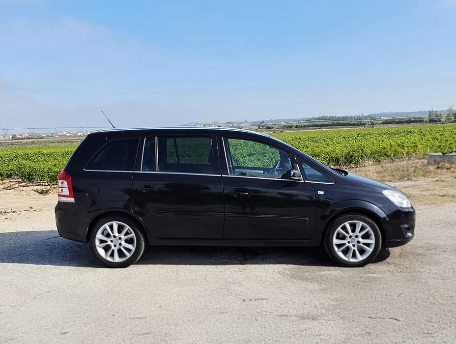 Opel Zafira Cosmo 1.7 cdti, 7 lugares