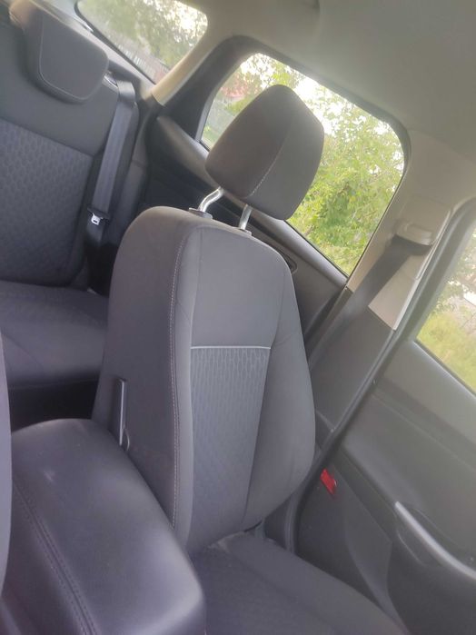 Ford Focus uszkodzony