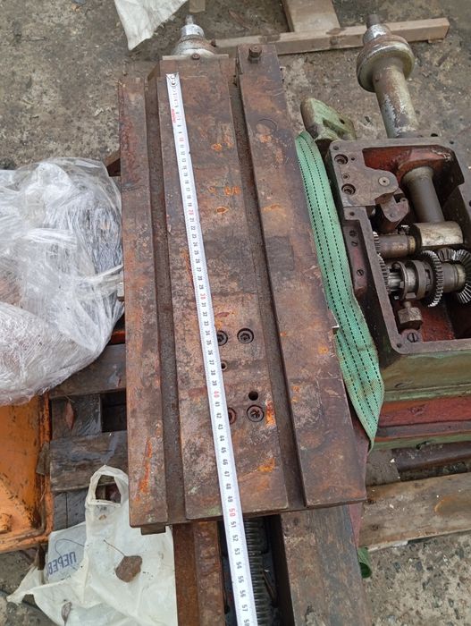 Фрезерний станок  675 колона суппорт привід гвинт