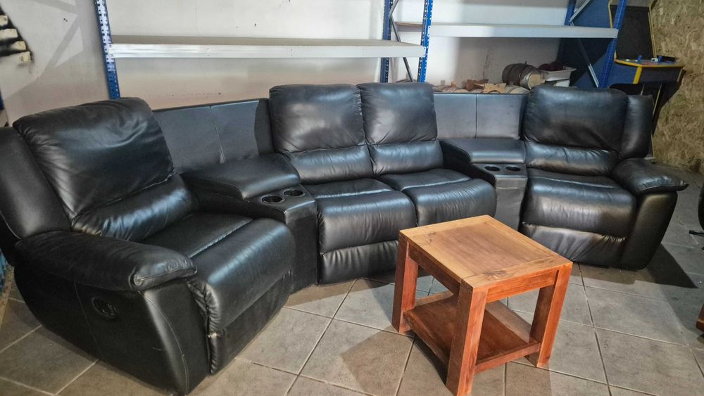 Sofás em muito bom estado mais mesa de centro